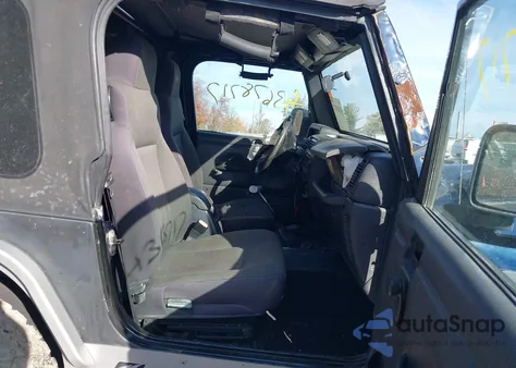 2006 Jeep Wrangler X from USA, damaged, VIN 1J4FA39S26P777206